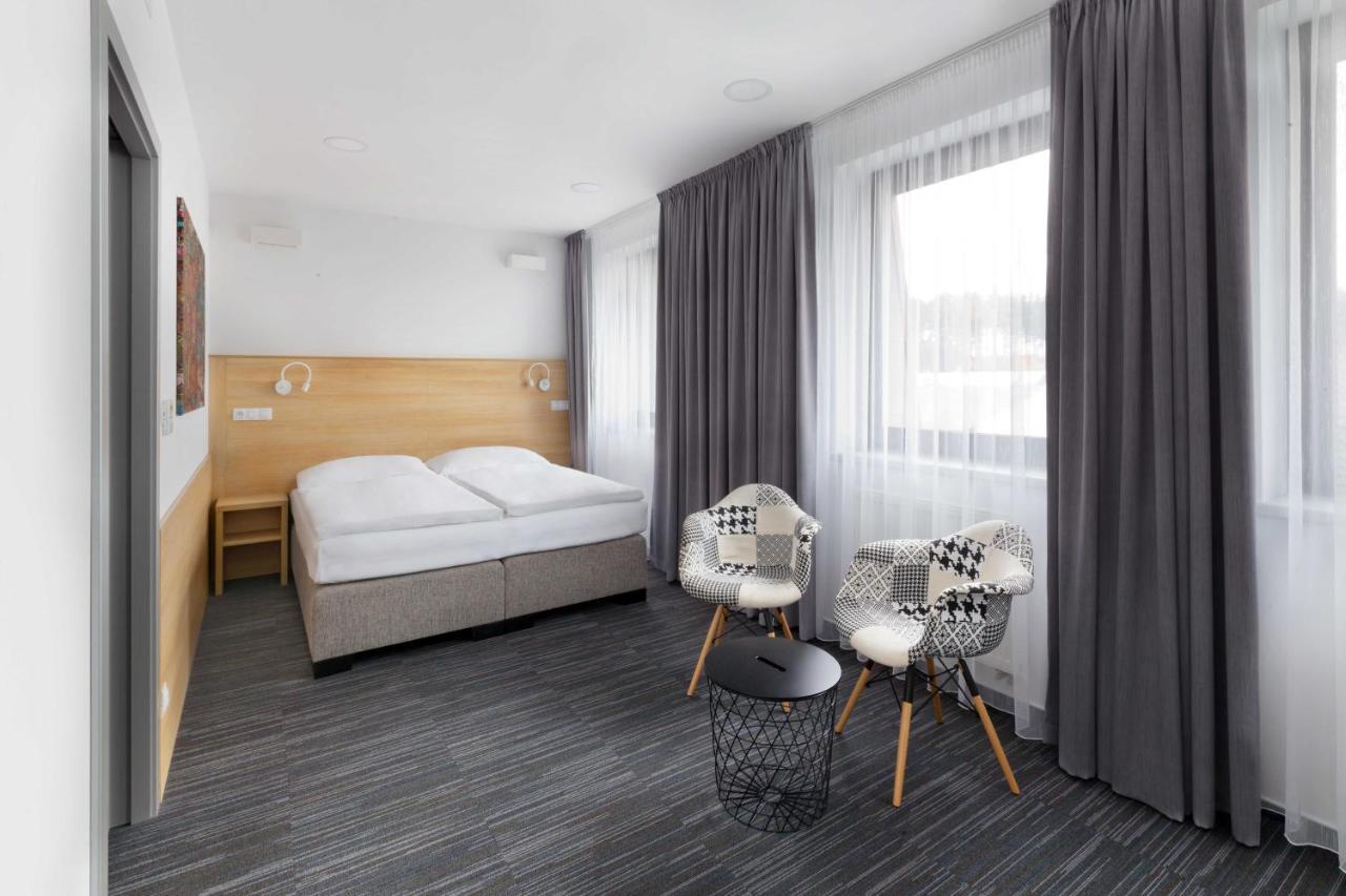 Ala hotel Bystrice nad Pernstejnem Buitenkant foto